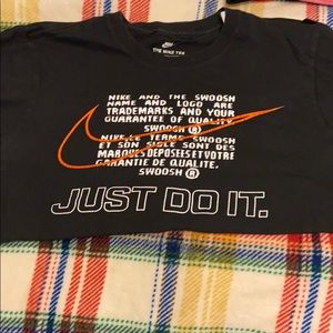 Nike tee